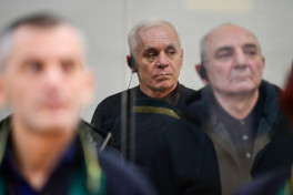 Зачитан приговор Араику Арутюняну, Аркадию Гукасяну, Бако Саакяну, Давиту Ишханяну, Давиду Бабаяну, Левону Мнацаканяну и другим -ОБНОВЛЕНО 