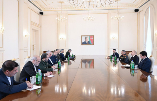 Президент Азербайджана принял министра обороны  Ирана -ОБНОВЛЕНО 