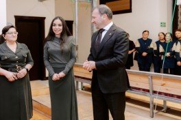 Лейла Алиева приняла участие в церемонии срезки круглого ковра, изготовленного для Шушинской мечети