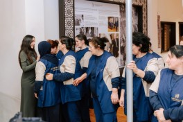 Лейла Алиева приняла участие в церемонии срезки круглого ковра, изготовленного для Шушинской мечети