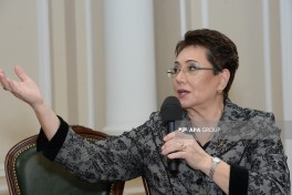 Состоялся творческий вечер народной писательницы Азербайджана Эльмиры Ахундовой – ФОТО 