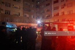 В Баку произошёл пожар в многоэтажном жилом доме-ФОТО -ВИДЕО -ОБНОВЛЕНО-1 