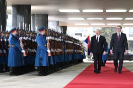 Состоялась церемония официальной встречи Президента Азербайджана в Сербии