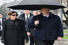 Президент Ильхам Алиев посетил в Белграде памятники Гейдару Алиеву и Милораду Павичу
