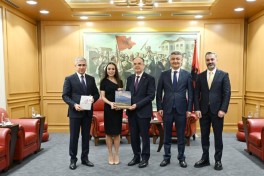 Лейла Алиева встретилась в Тиране с президентом Албании Байрамом Бегаем