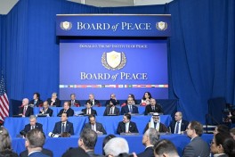 первое заседание Совета мира в Вашингтоне