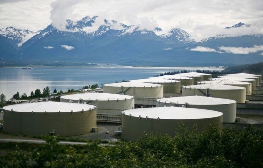 Коммерческие запасы нефти в США опустились ниже 420 млн баррелей
