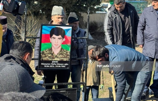 Останки пропавшего без вести шехида I Карабахской войны Рафига Гусейнова захоронены в Локбатане