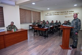 Руководство Минобороны Азербайджана проверило деятельность подразделений ПВО