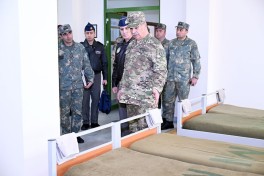 Министр обороны Азербайджана посетил подразделения ВВС -ФОТО-ВИДЕО 