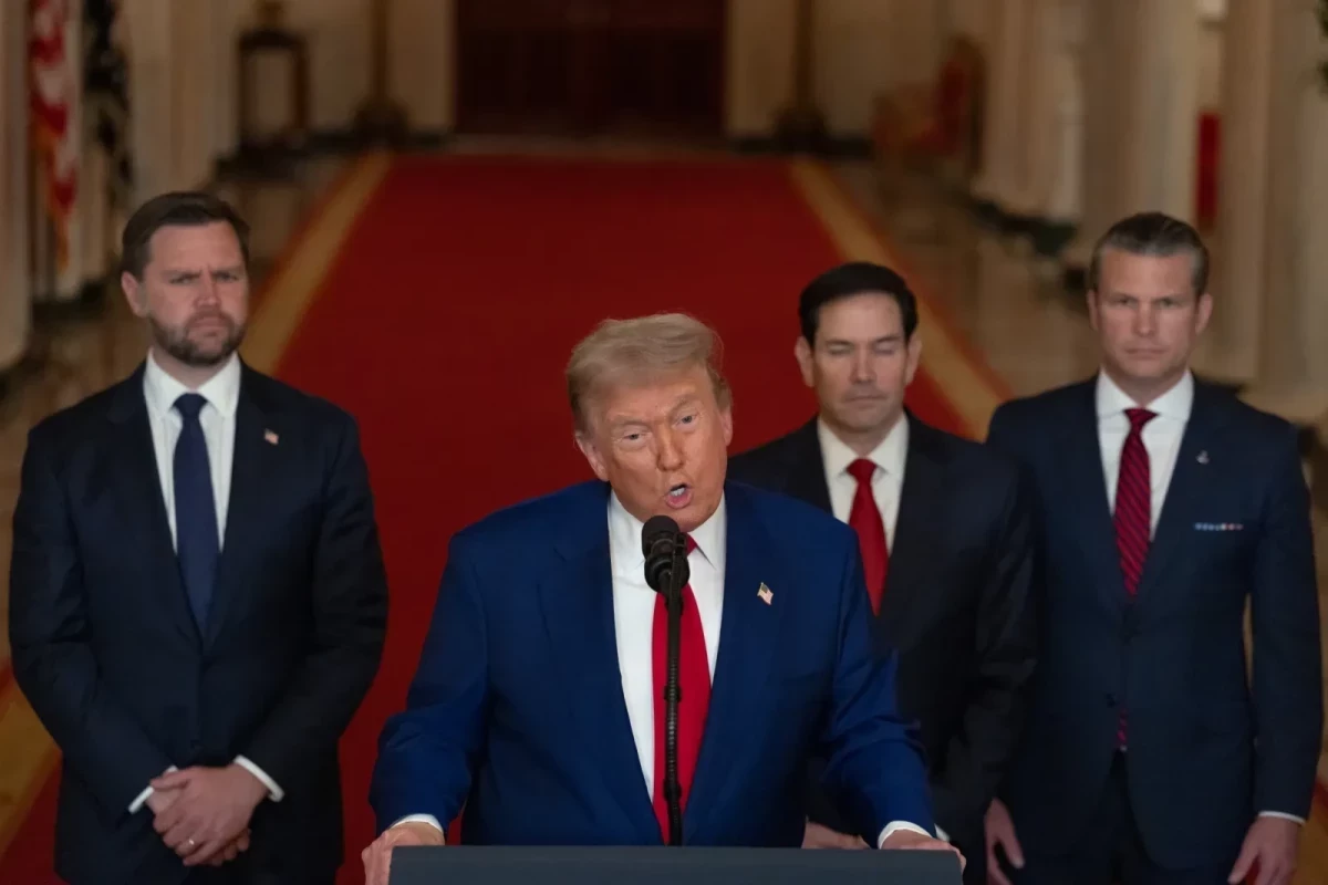 Белый дом: Трамп отдаёт приоритет дипломатии, но при необходимости готов применить смертоносную силу против Ирана