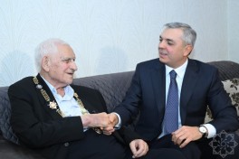 Самир Нуриев вручил Нариману Гасанзаде орден «Гейдар Алиев»