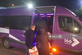 В село Хоровлу Джабраильского района прибыла очередная группа переселенцев, им вручены ключи от домов-ФОТО-ОБНОВЛЕНО-1 