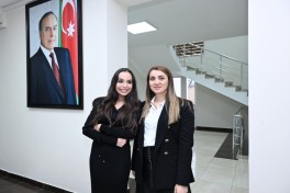 Лейла Алиева и Алена Алиева посетили общеобразовательную школу-интернат и центр STEAM в городе Губа