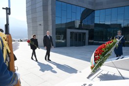 Президент Азербайджана принял участие в открытии Мемориала жертвам Ходжалинского геноцида -ФОТО-ВИДЕО-ОБНОВЛЕНО-3 