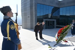 Президент Азербайджана принял участие в открытии Мемориала жертвам Ходжалинского геноцида -ФОТО-ВИДЕО-ОБНОВЛЕНО-3 