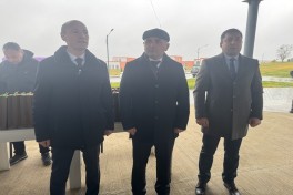 Группа переселенцев прибыла в село Хоровлу Джабраильского района, им вручены ключи от домов -ФОТО-ОБНОВЛЕНО 