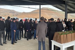 Группа переселенцев прибыла в село Хоровлу Джабраильского района, им вручены ключи от домов -ФОТО-ОБНОВЛЕНО 