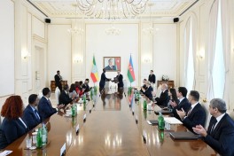 Состоялась встреча Президента Азербайджана с Премьер-министром Эфиопии в расширенном составе, подписаны документы-ОБНОВЛЕНО 