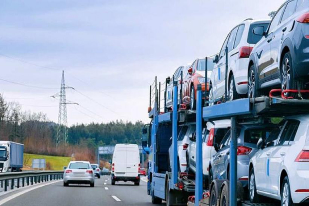 Для ввозимых в АР подержанных легковых авто будет применяться новая акцизная ставка