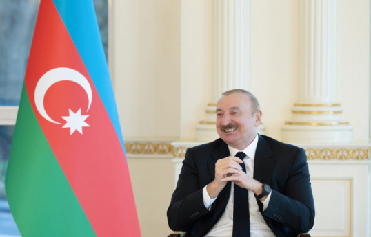 Президент Ильхам Алиев: Каждый раз, когда наш флаг водружался в каком-либо селе, городе, для меня именно эта земля и была Азербайджаном