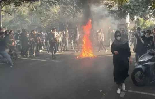 Массовые протесты в Иране: 45 человек погибли, более 2000 участников акций задержаны-ОБНОВЛЕНО 