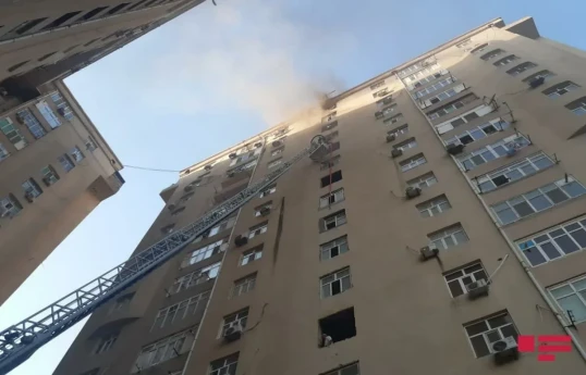 В Масазыре произошёл пожар в жилом доме, есть пострадавший -ВИДЕО 