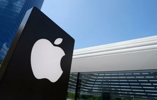"Apple" впервые за 14 лет стала лидером рынка смартфонов