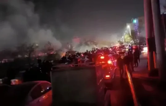 СМИ: В Иране в ходе протестов погибли до 2000 человек