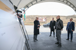 Президент Ильхам Алиев ознакомился с деятельностью горноперерабатывающего комплекса «Демирли» в селе Джанйатаг Агдеринского района-ОБНОВЛЕНО 