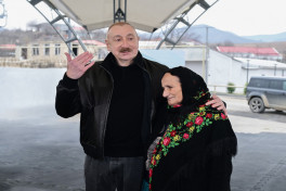 Президент Ильхам Алиев встретился с жителями сел Ашагы Оратаг, Чылдыран, Хейвалы и Чапар Агдеринского района-ОБНОВЛЕНО 