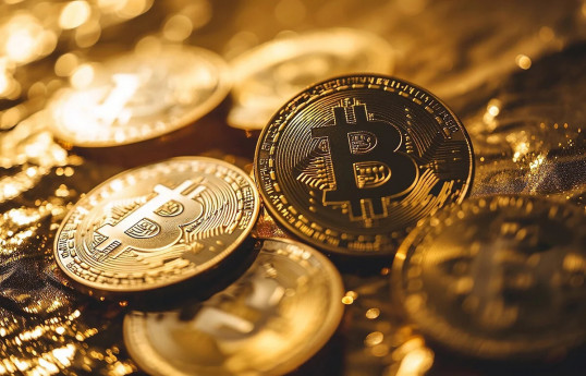 Цена биткоина превысила 95 тысяч долларов