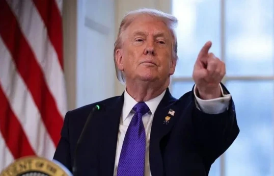 Трамп пригрозил премьер-министру Гренландии из-за того, что он выбрал Данию