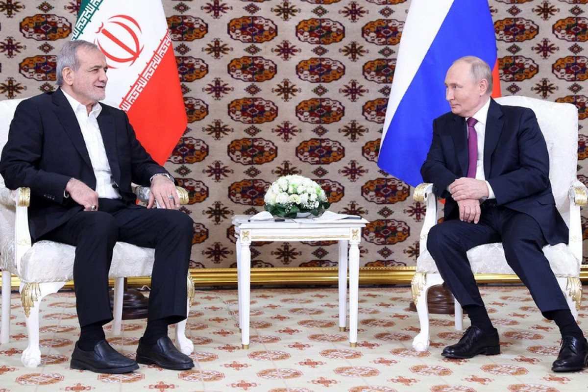 Путин после Нетаньяху обсудил с Пезешкианом деэскалацию напряженности в регионе