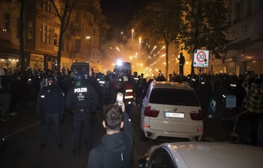 В Берлине в стычках перед матчем пострадали более 50 человек