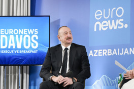 Президент Ильхам Алиев в Давосе дал интервью телеканалу «Euronews»-ФОТО-ОБНОВЛЕНО 