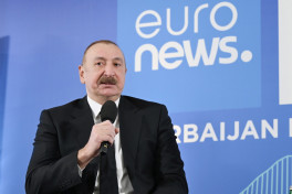 Президент Ильхам Алиев в Давосе дал интервью телеканалу «Euronews»-ФОТО-ОБНОВЛЕНО 