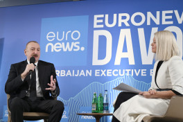 Президент Ильхам Алиев в Давосе дал интервью телеканалу «Euronews»-ФОТО-ОБНОВЛЕНО 