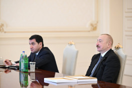 Президент Ильхам Алиев принял делегацию в связи с Премией Заида «Человеческое братство»