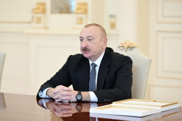 Президент Ильхам Алиев принял делегацию в связи с Премией Заида «Человеческое братство»