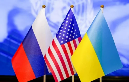 Зеленский назвал состав украинской делегации на трехсторонних переговорах в ОАЭ