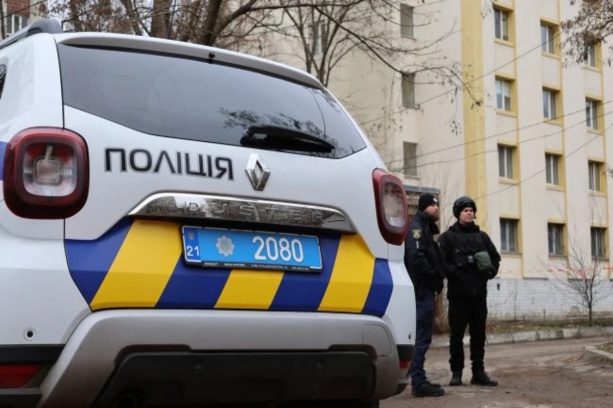 В Украине подозреваемый в убийстве мужчина застрелил 4 полицейских
