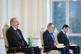 Президент Азербайджана принял верительные грамоты новоназначенного посла Греции-ОБНОВЛЕНО 
