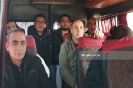 В посёлок Кяркиджахан, сёла Ханйурду и Тезебина Ходжалинского района прибыли очередные группы переселенцев, им вручены ключи от домов — ФОТО — ОБНОВЛЕНО-1 