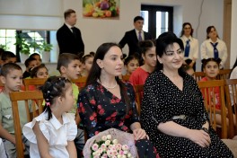 Лейла Алиева встретилась в Шеки с воспитанниками учреждения социальных услуг «Детский дом»-ФОТО 