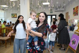Лейла Алиева встретилась в Шеки с воспитанниками учреждения социальных услуг «Детский дом»-ФОТО 