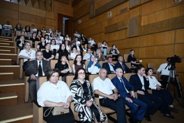 Лейла Алиева приняла участие в мемориальном мероприятии «Один из них: Эмиль»