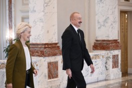 Президент Ильхам Алиев провёл встречу один на один с Президентом Еврокомиссии