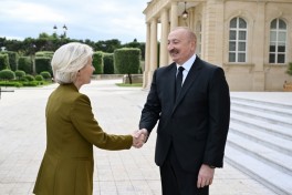 Президент Ильхам Алиев провёл встречу один на один с Президентом Еврокомиссии