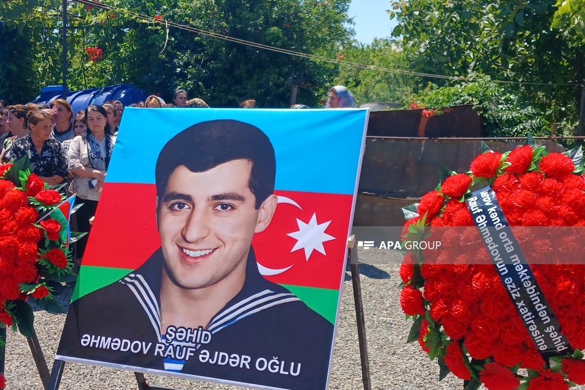 Останки военнослужащего Рауфа Ахмедова, пропавшего без вести в Первой Карабахской войне, захоронены в Гёранбойском районе — <span class="red_color">ФОТО